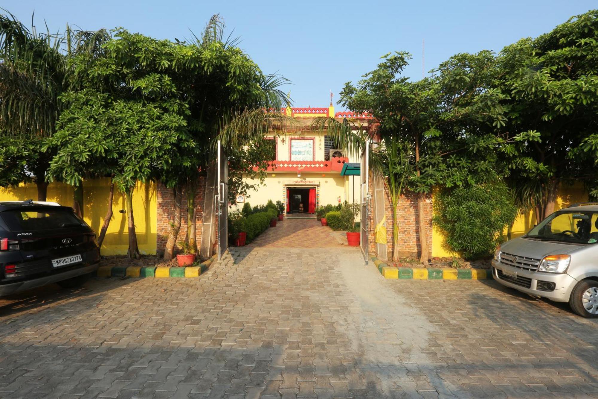 Bundeli Farm Resort & Banquet Orchha Exterior photo